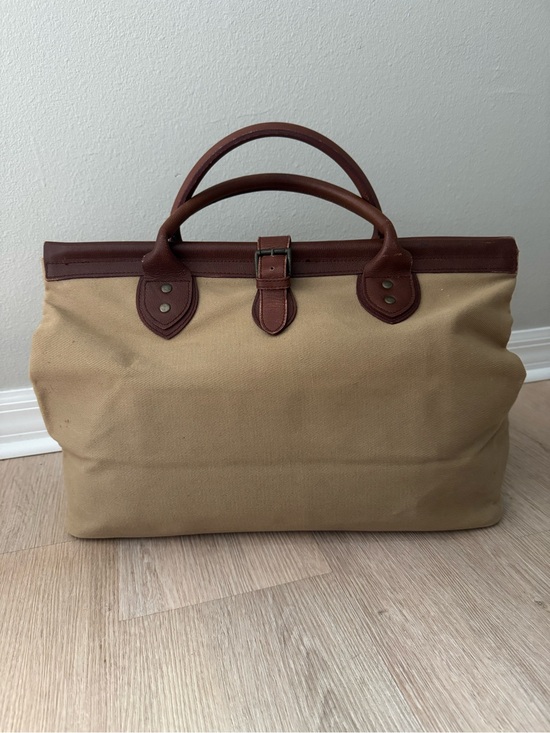 Banana Republic Handbags - Vintage Banana Republic House Call Bag